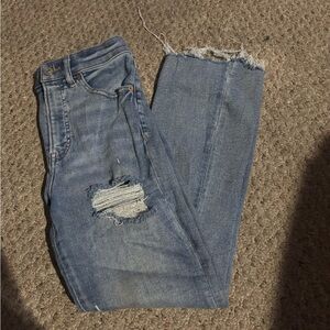 DISTRESSED High Rise Express CROPPED FLARE jeans, size 6 REG